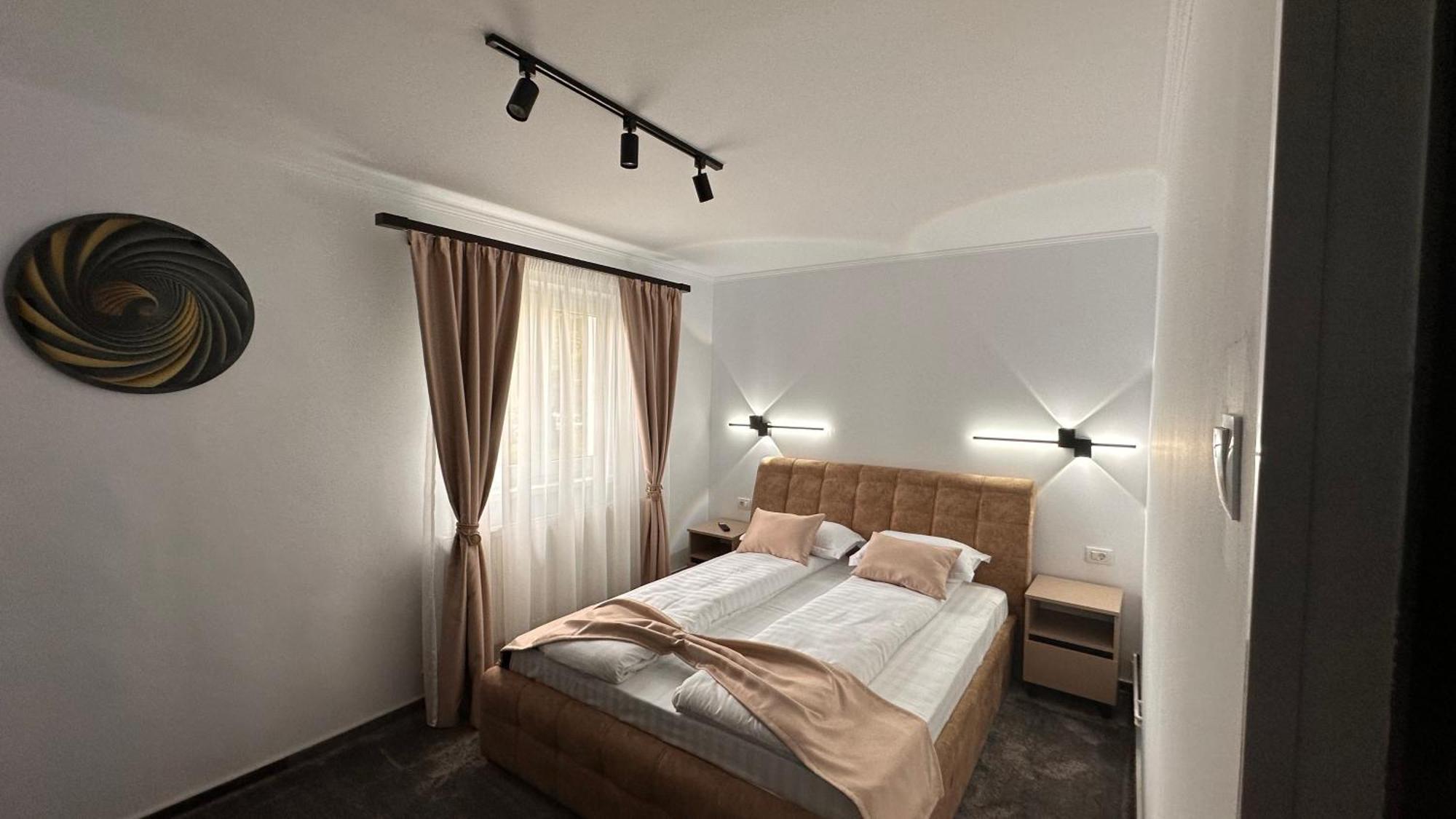 דירות Făgăraş Dream House מראה חיצוני תמונה